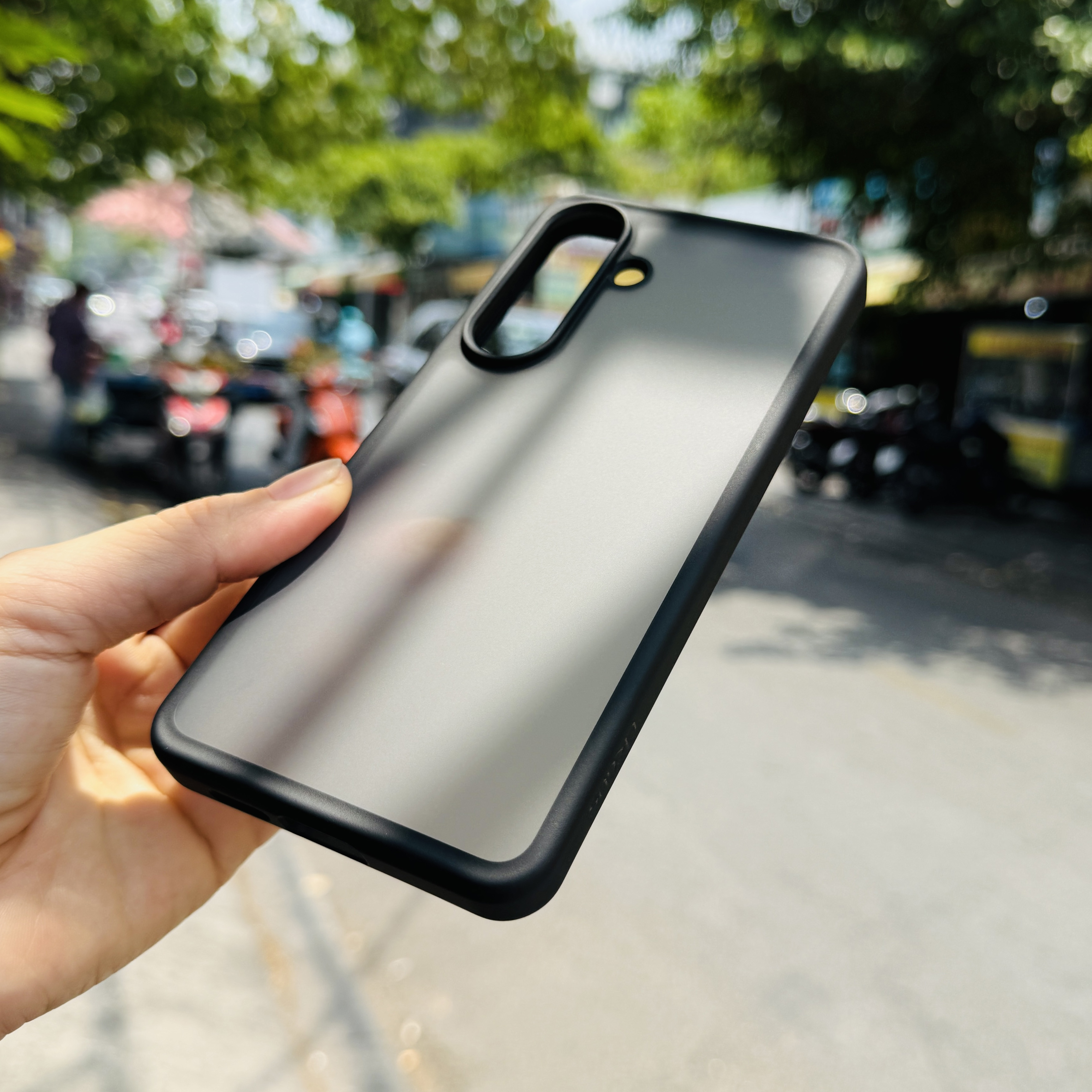 Ốp lưng Galaxy S26 Plus Likgus nhám
