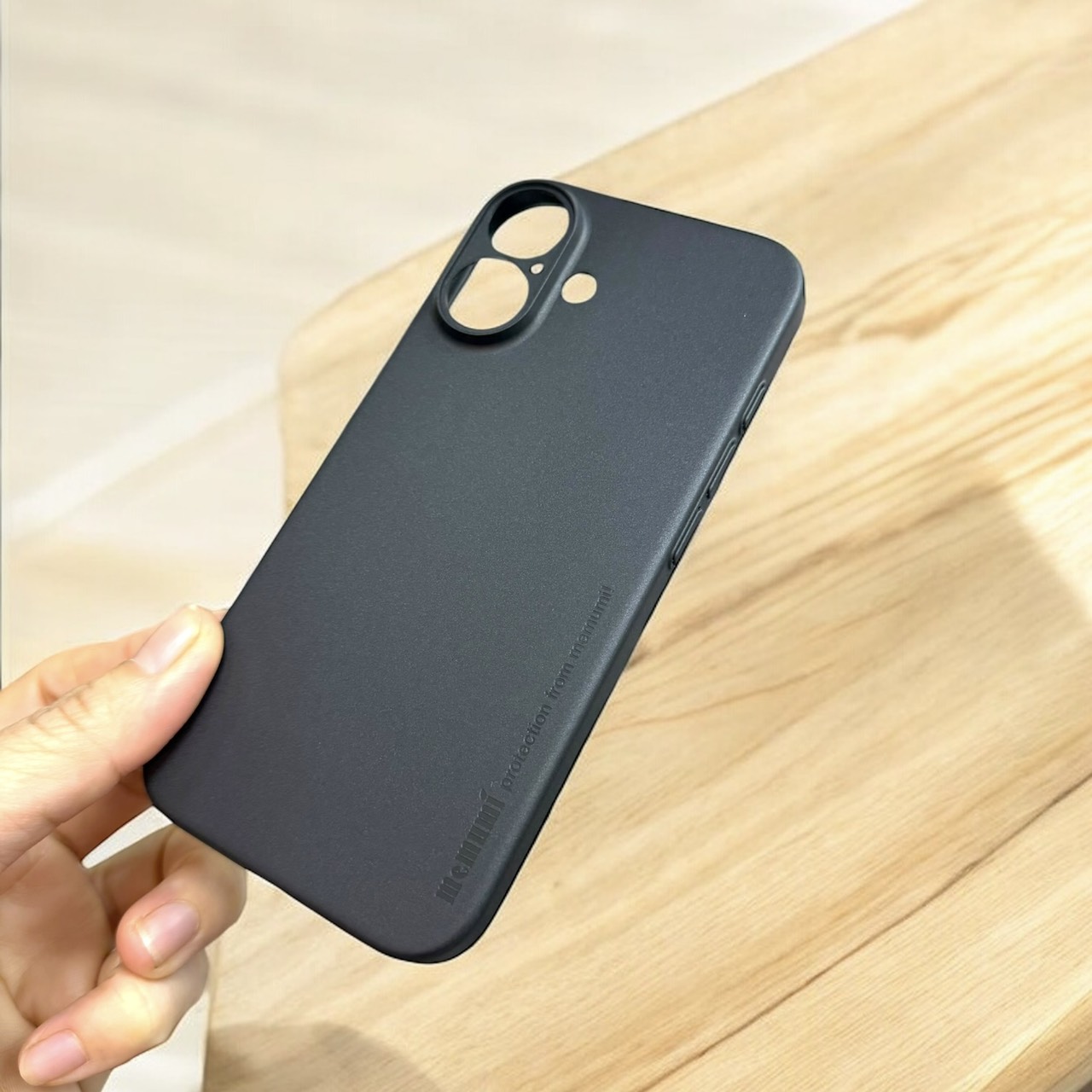 Ốp lưng iPhone 16 Memumi slim 0.3mm