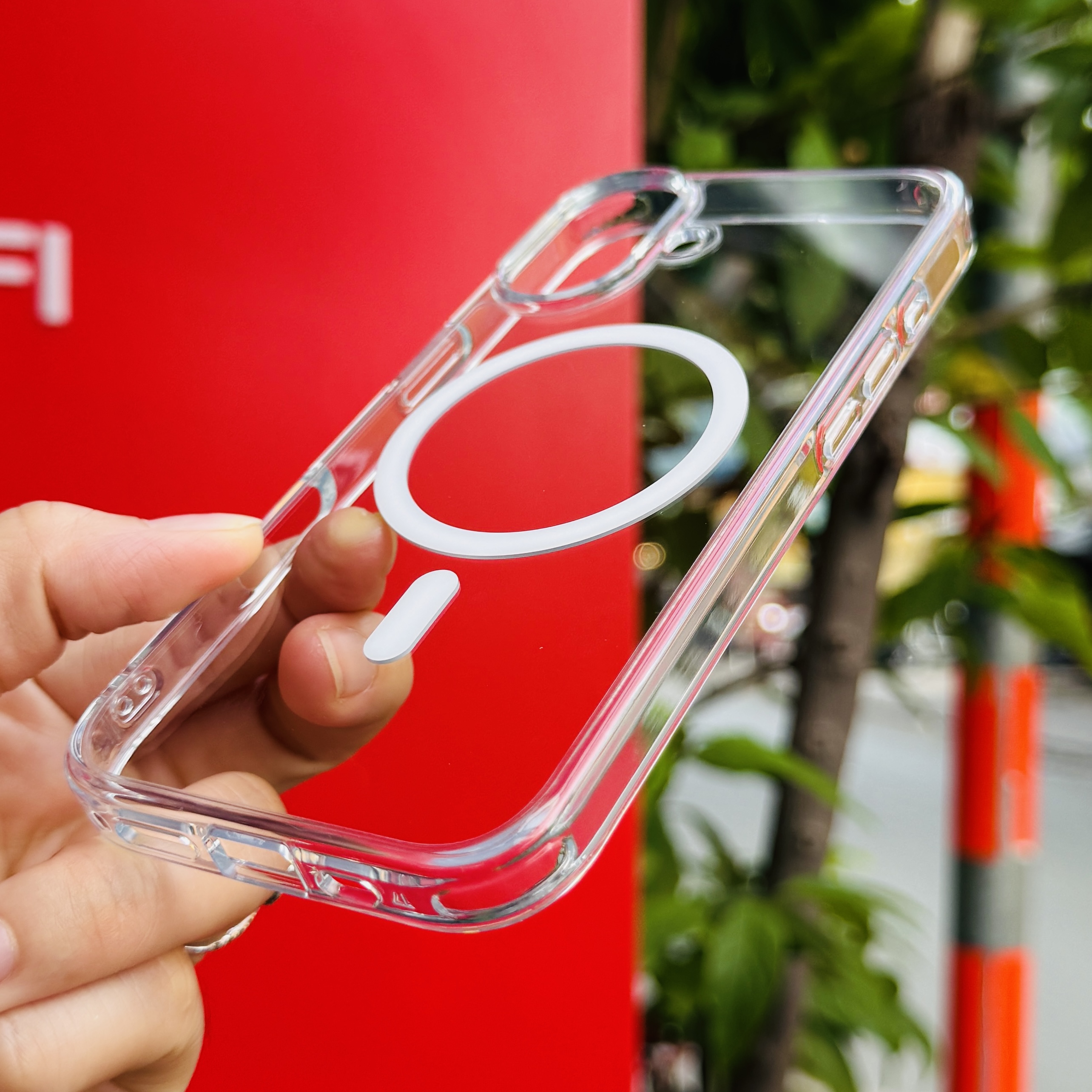 Ốp lưng iPhone 17 WiWU iShield Pro MMC-101