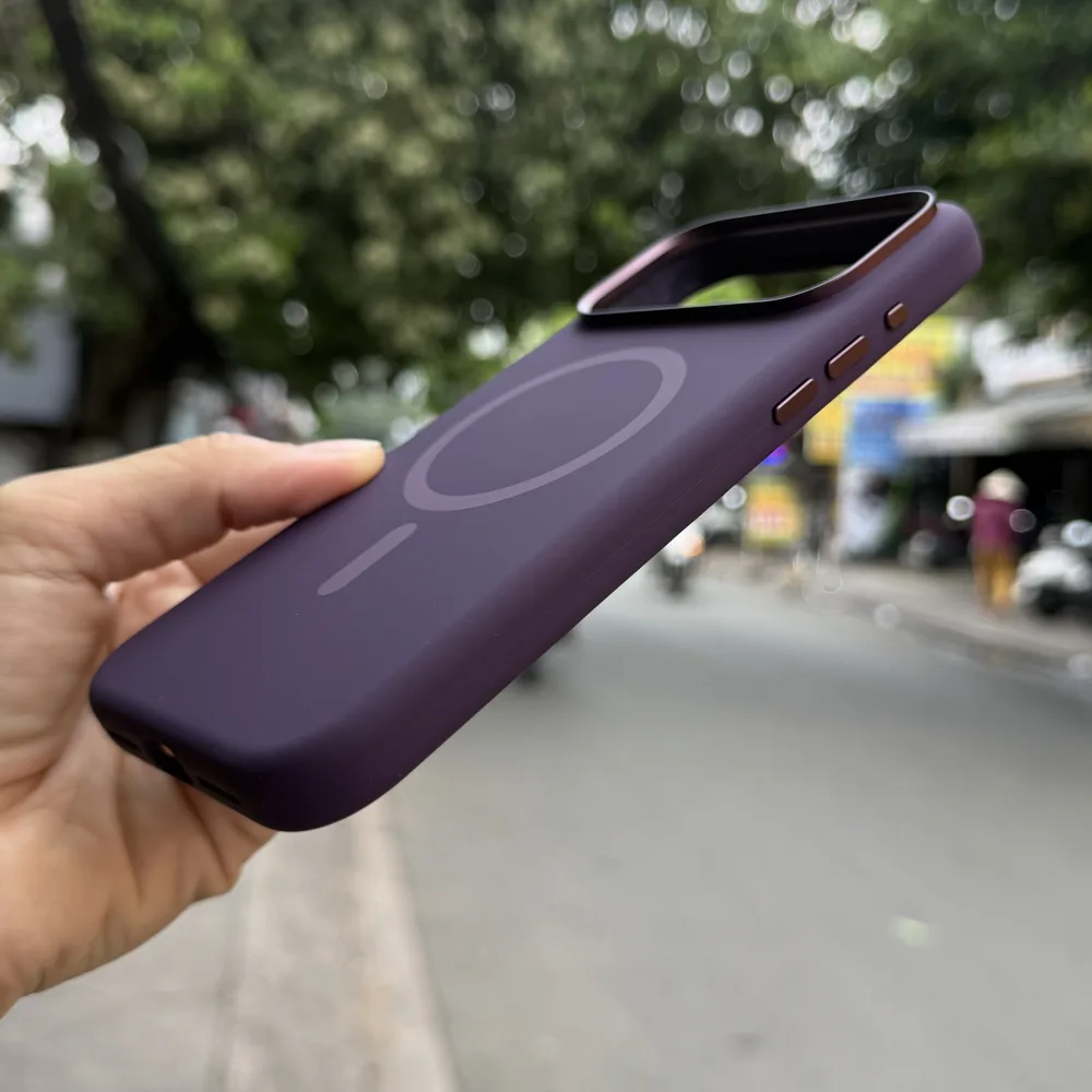 Ốp lưng iPhone 18 pro Max Mutural Pure Magsafe An Khánh