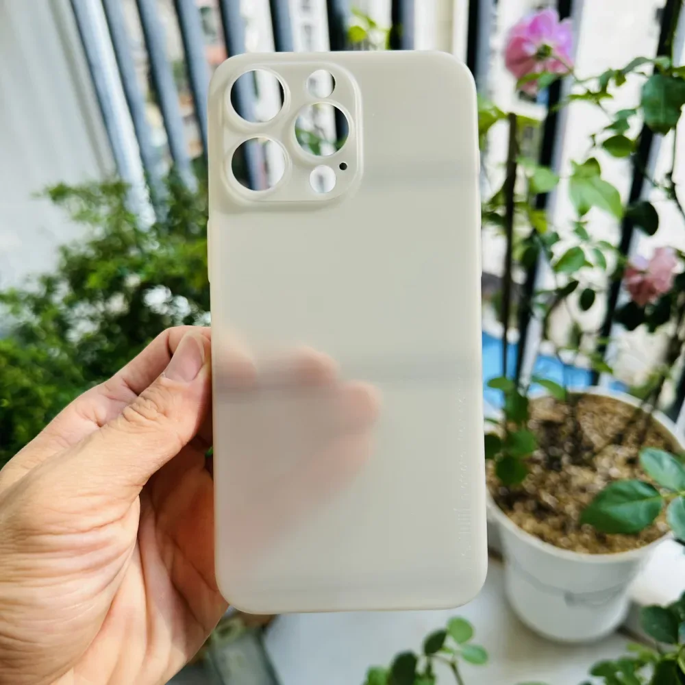 Ốp lưng iPhone 15 Pro / 15 Pro Max Memumi màu xám