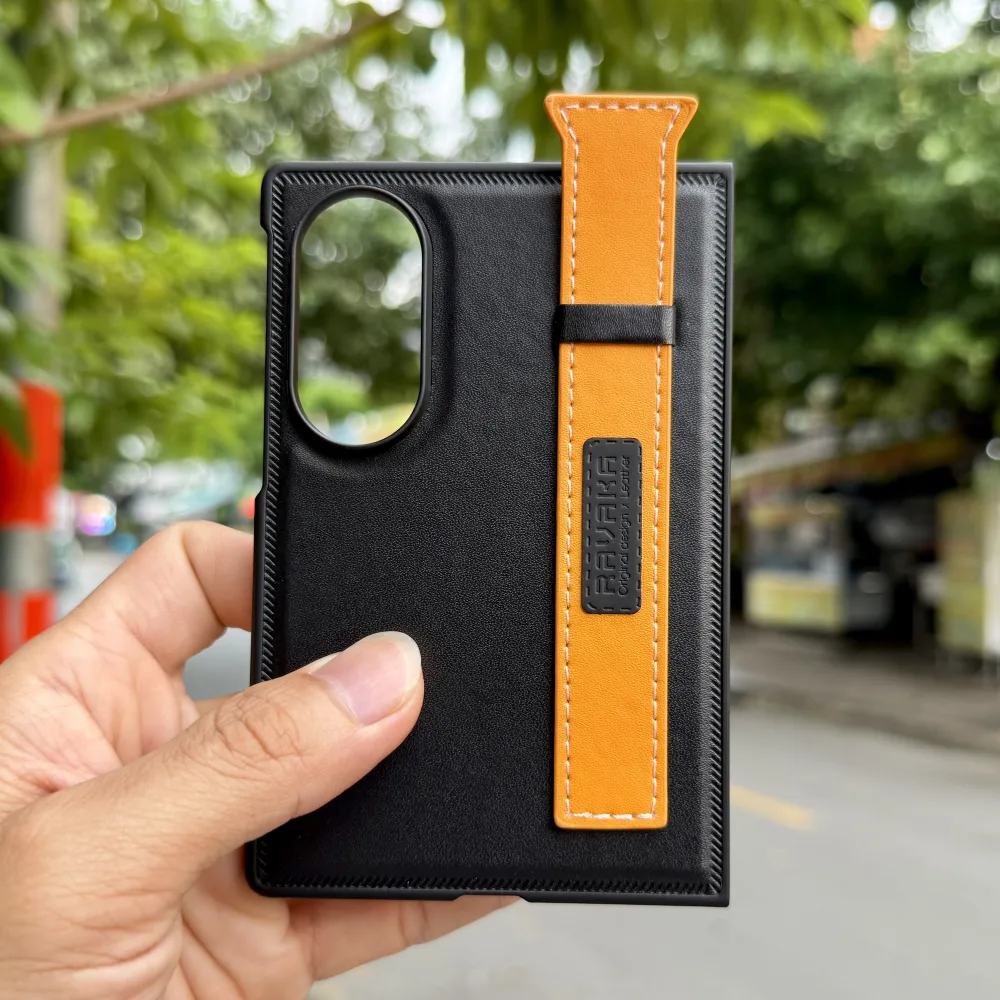 Ốp lưng Galaxy Z Fold8 Ravaka Lucas Wrist Strap