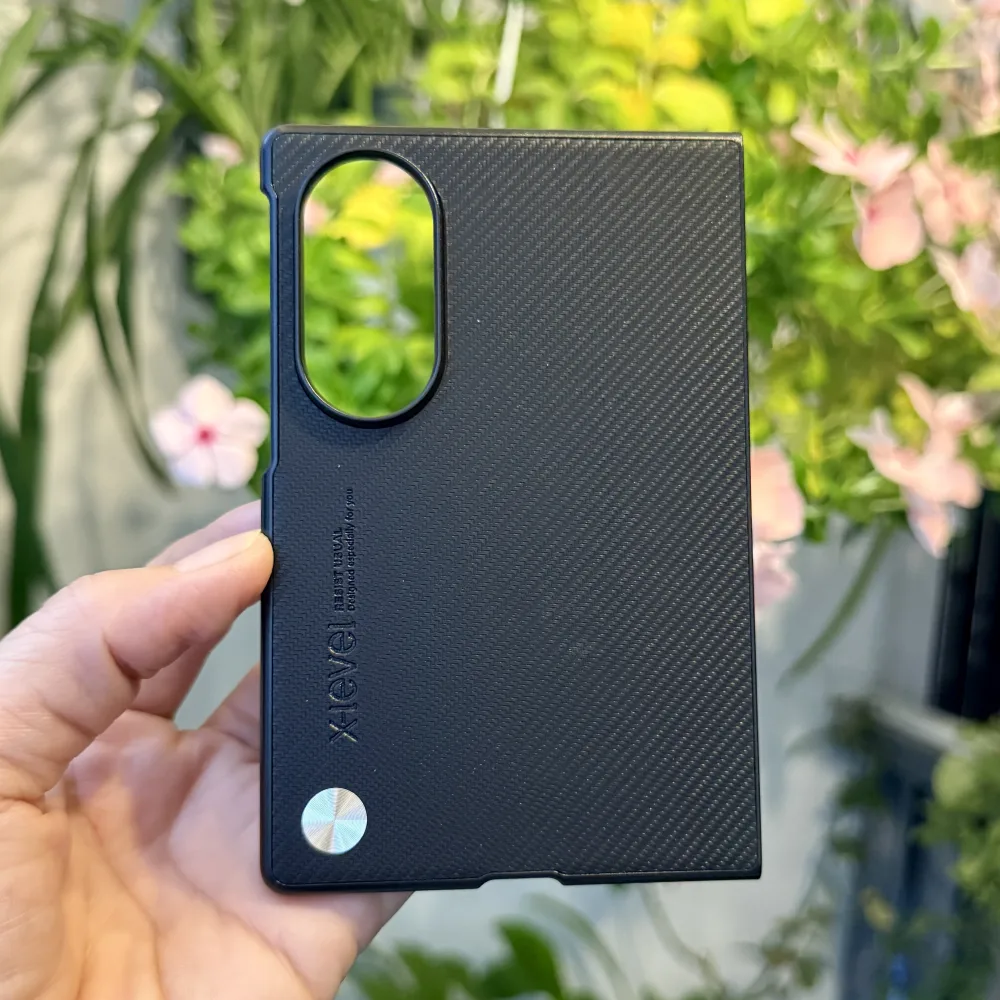 Ốp lưng Galaxy Z Fold8 X-level Folding Kevlar vân carbon