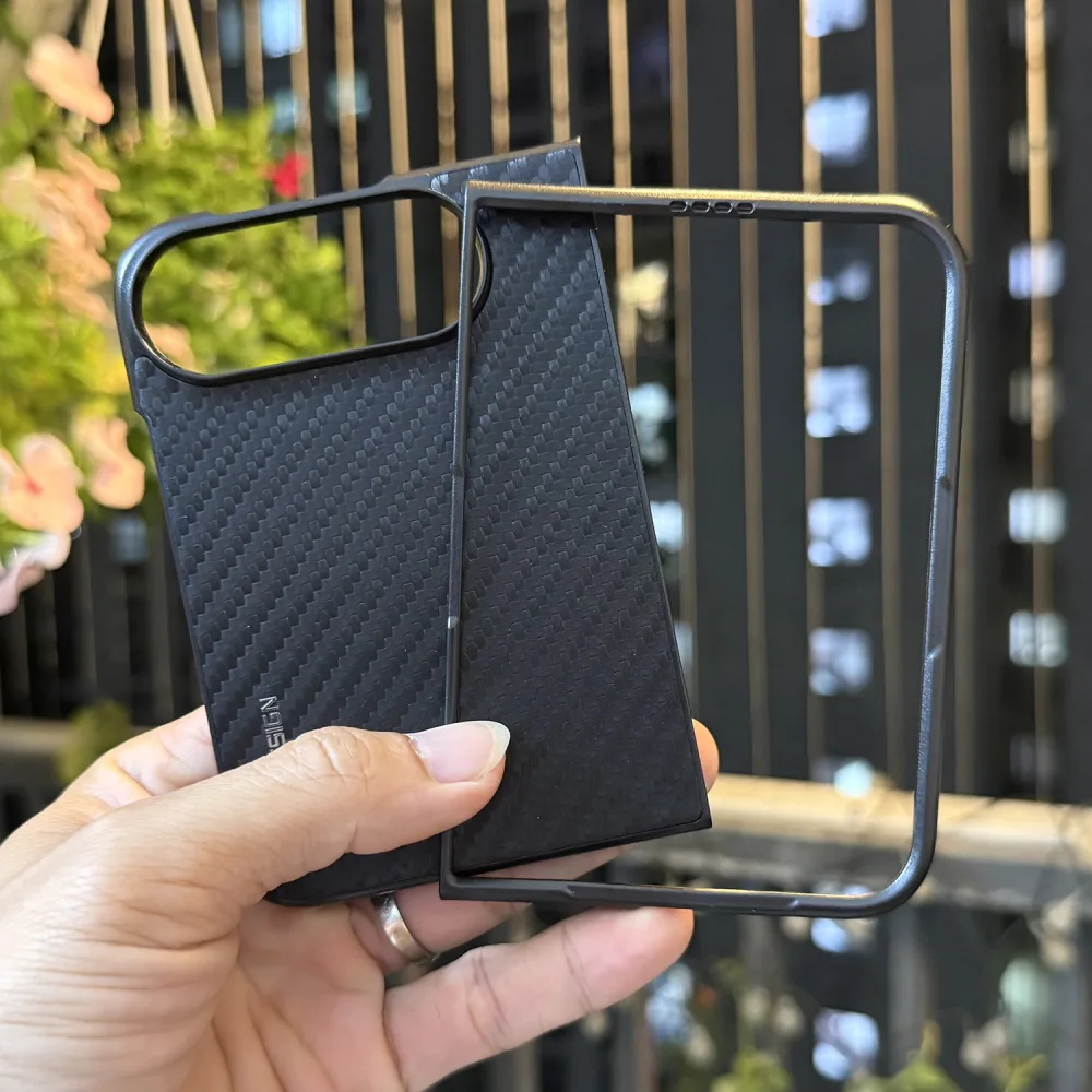 Ốp Lưng iPhone Duo KSTDESIGN Vân Carbon Chính Hãng