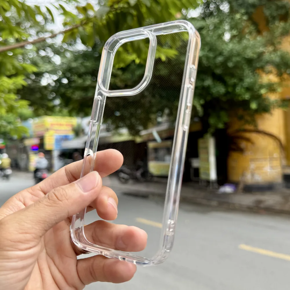 Ốp Lưng iPhone 16 Pro Likgus Trong