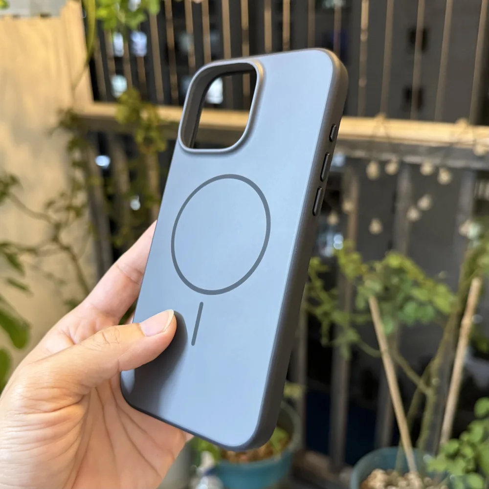 Ốp lưng iPhone 16 Pro Max Likgus AI Glaze