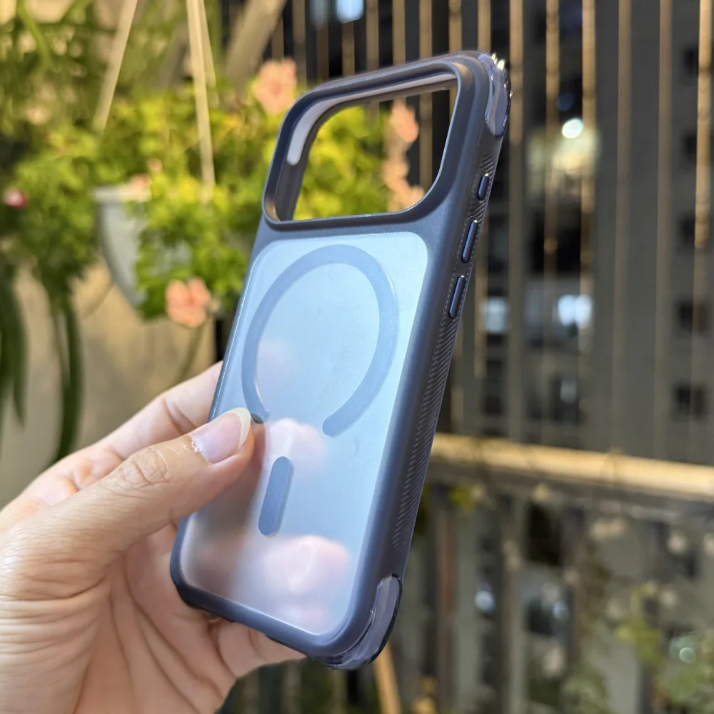 Ốp Lưng iPhone 17 Pro WiWU AeroGuard Pro 13FT AG-202