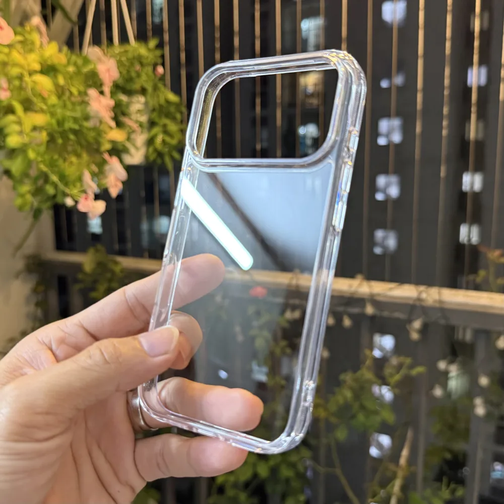 Ốp lưng iPhone 17 Pro/ 18 Pro trong suốt Likgus