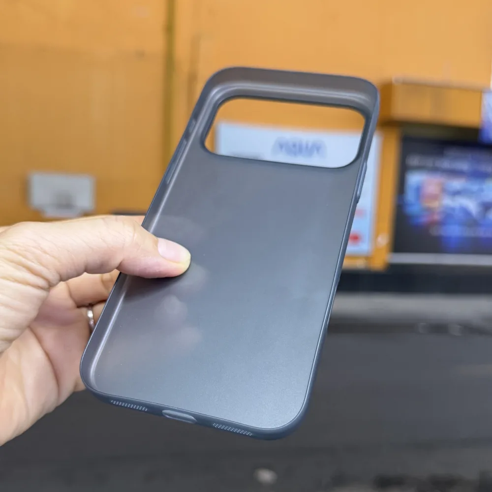 Ốp lưng siêu mỏng iPhone 17 Pro Max Switcheasy