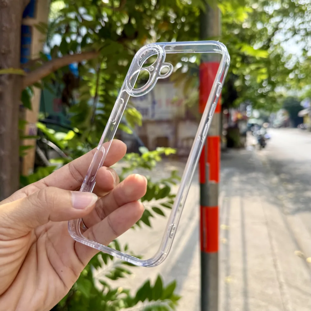 Ốp lưng iPhone 17 trong suốt Likgus chính hãng