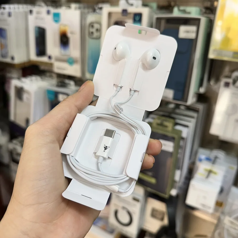 Tai nghe EarPods USB-C cho iPhone 15